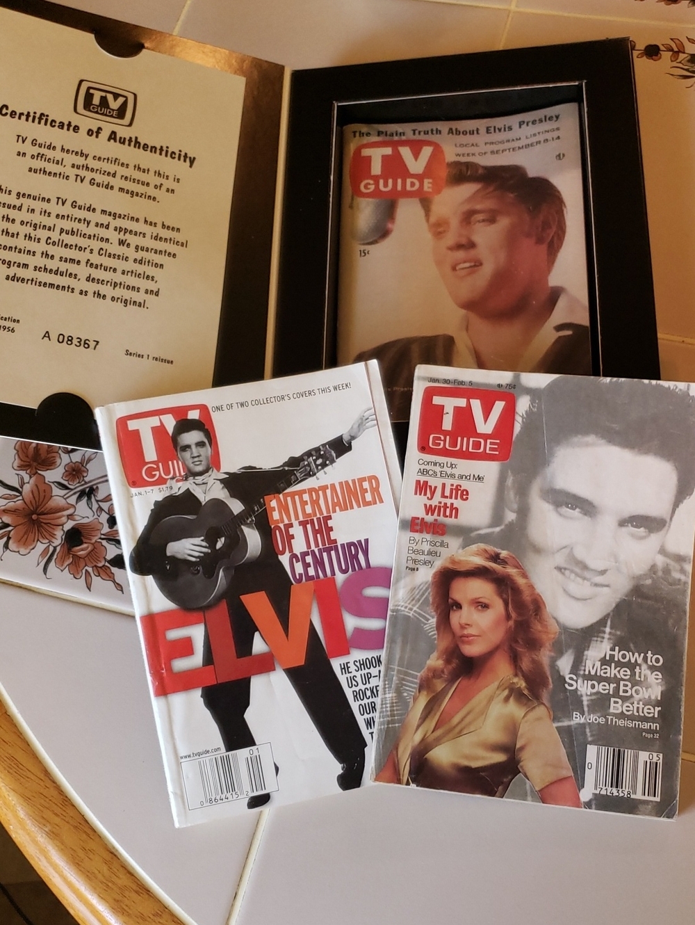 Elvis Presley Lot Of 3 Tv Guide Collectors Classics
